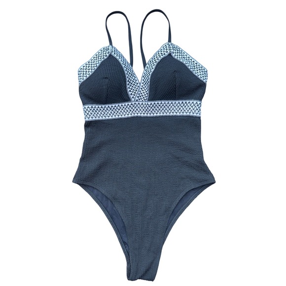 Cupshe Other - Cupshe One Piece Swimsuit Women Medium Black Textured Embroidered Cutout NWT